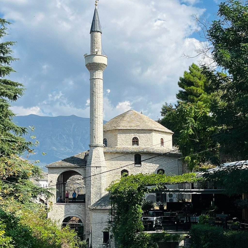 Old Bazaar ( Gjirokaster ) albaniadestination.in