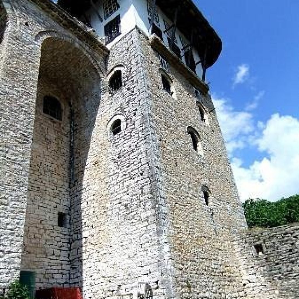 Zekate House ( Gjirokaster ) albaniadestination.in