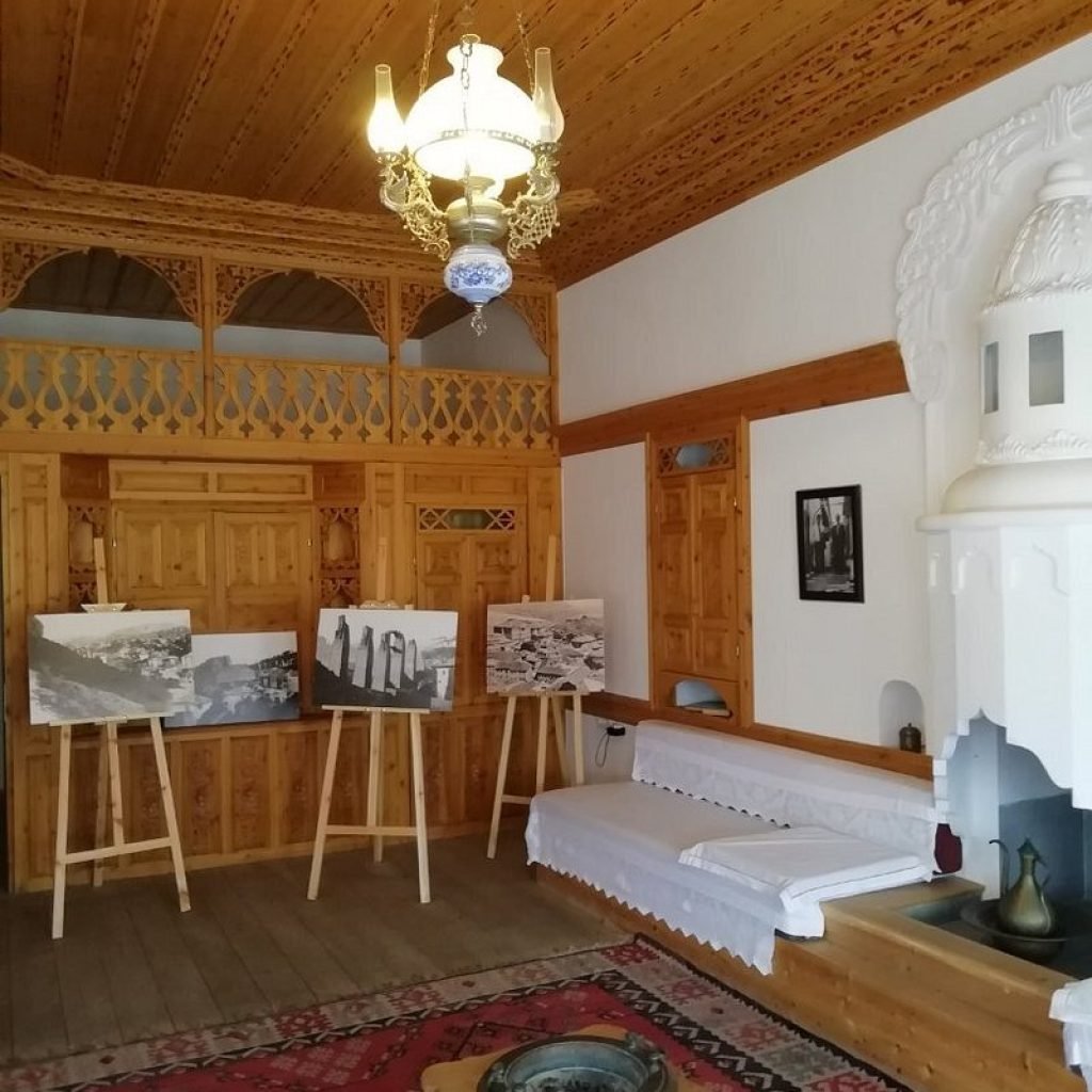 Ismail Kadare's House ( Gjirokaster ) albaniadestination.in