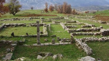 Antigonea ( Gjirokaster ) albaniadestination.in