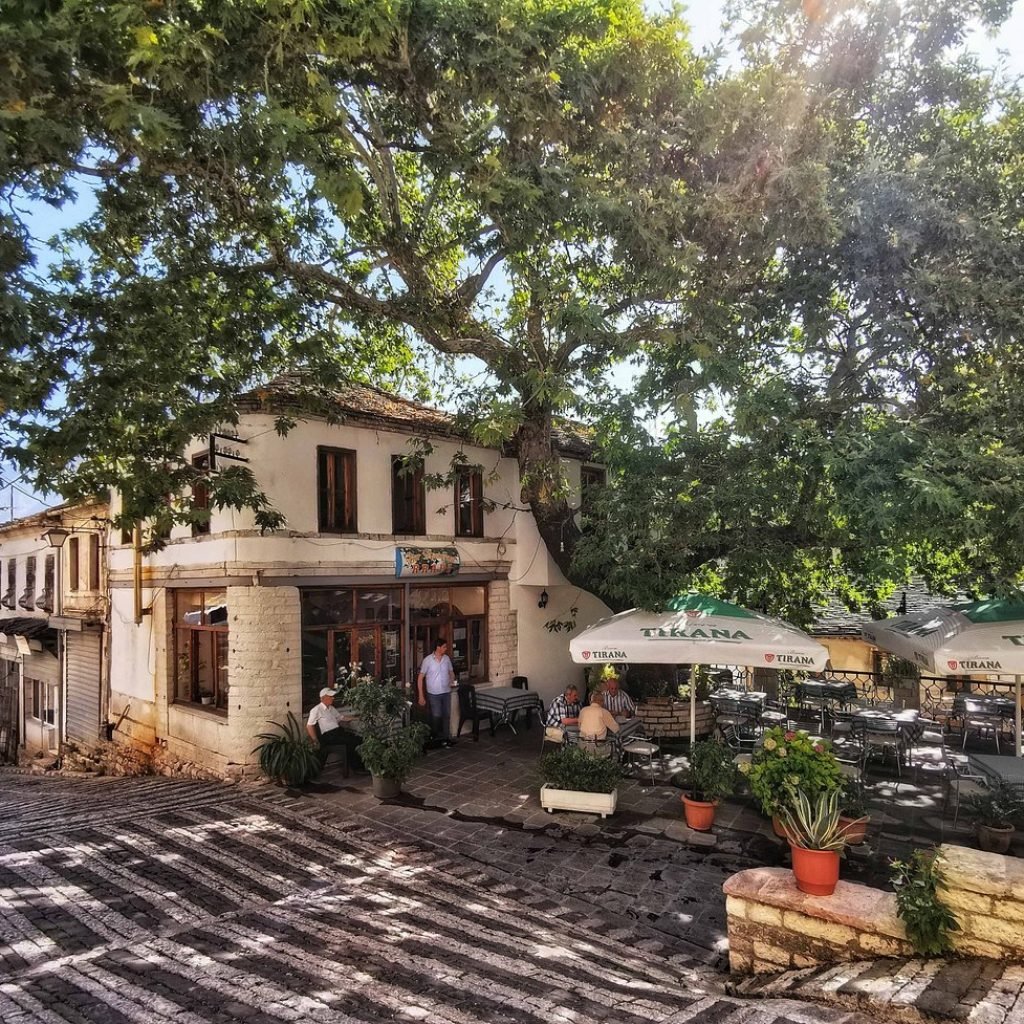 Traditional Restaurants in the Old Bazaar albaniadestination.in