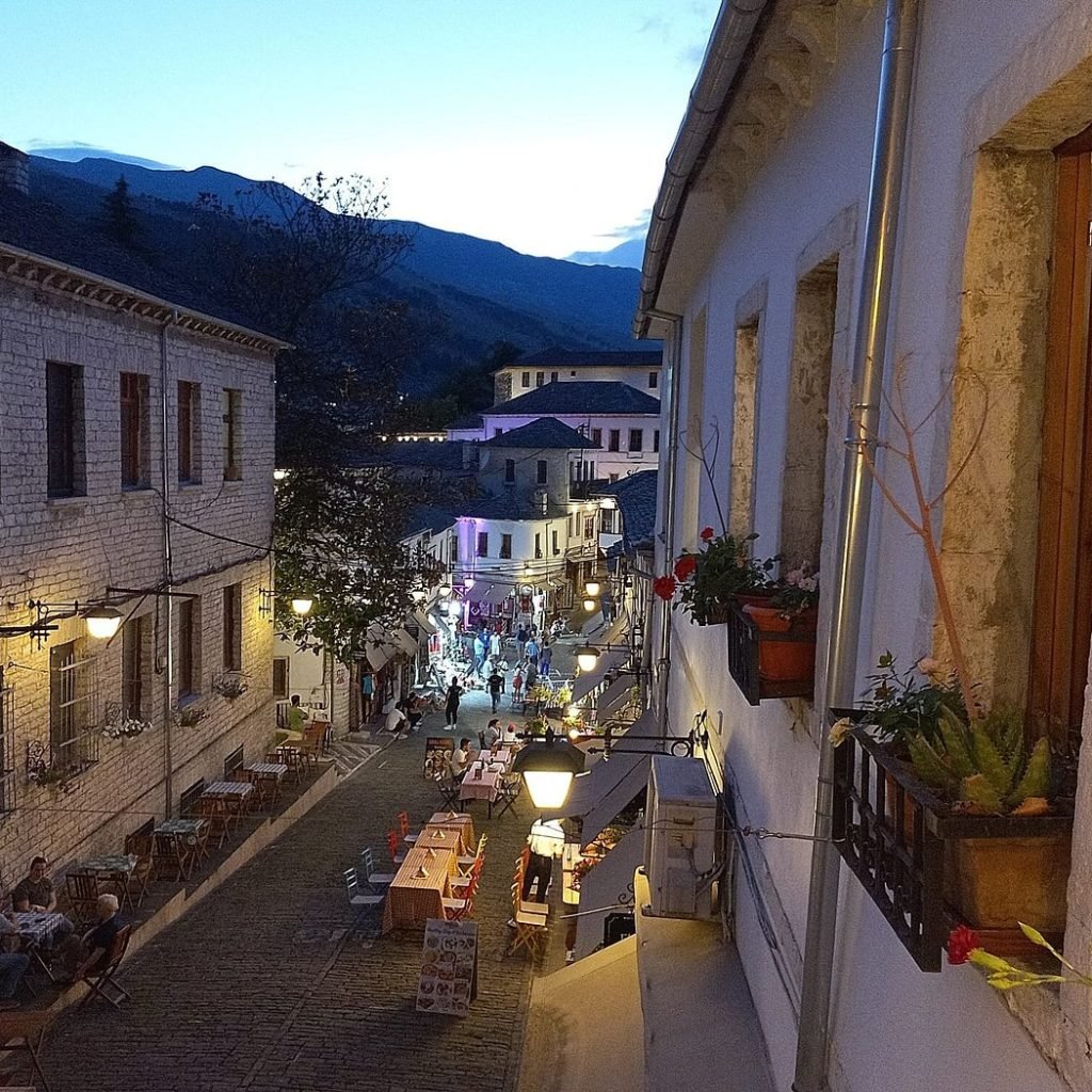 Traditional Restaurants in the Old Bazaar albaniadestination.in