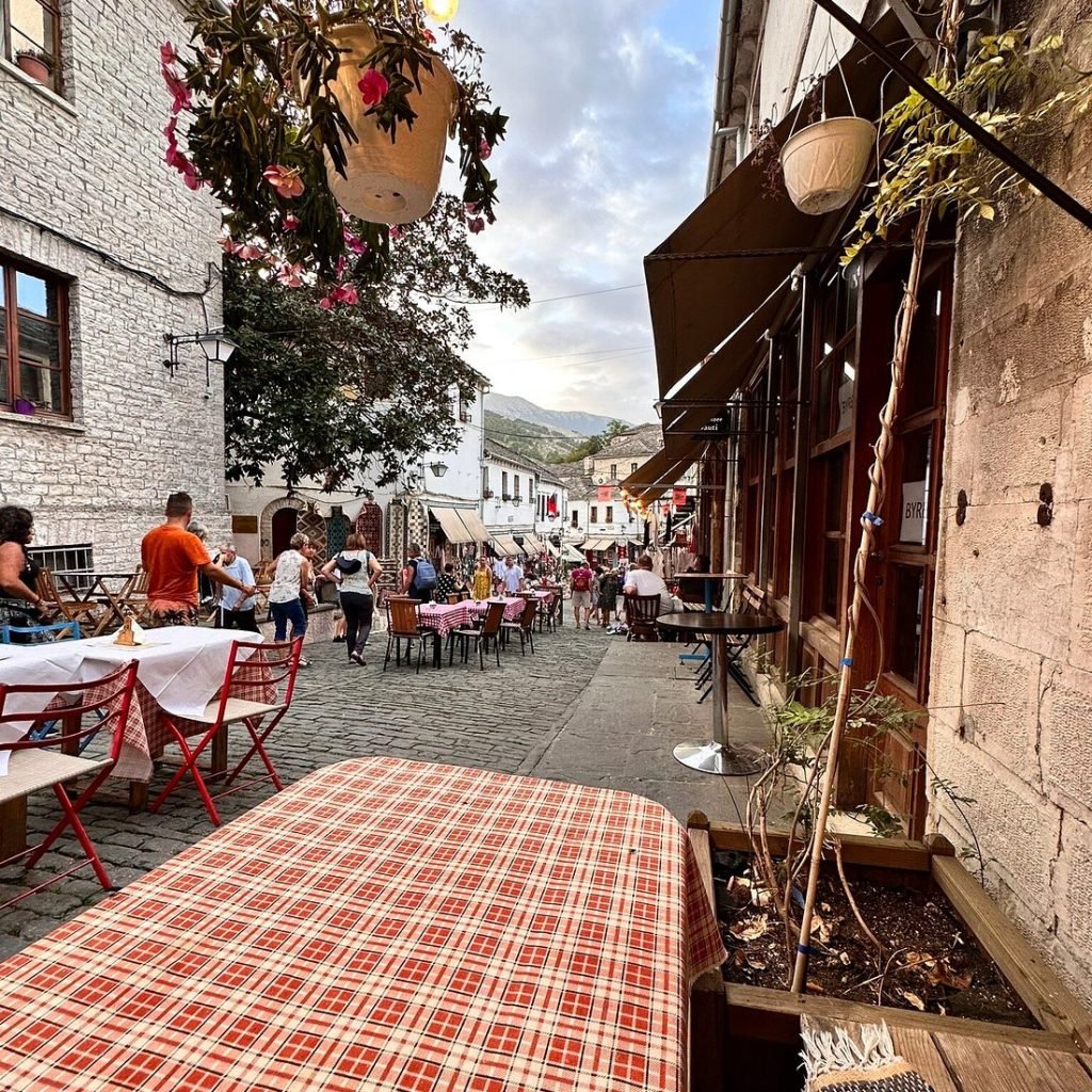 Traditional Restaurants in the Old Bazaar albaniadestination.in