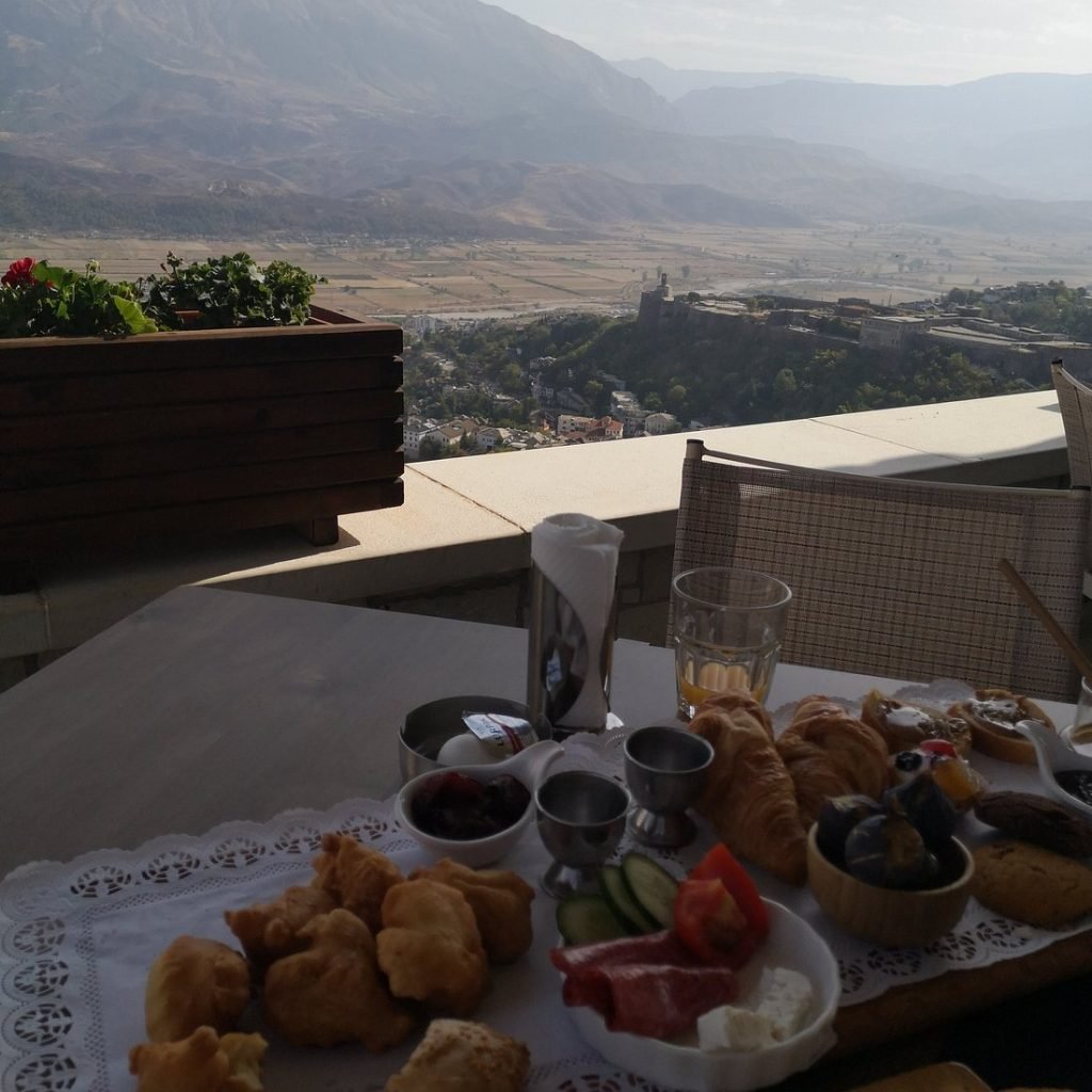 Traditional Restaurants in the Old Bazaar albaniadestination.in