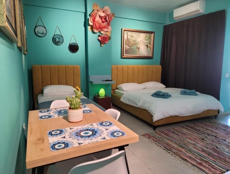 On the beach Glamour Sunrise Apartment albaniadestination.in