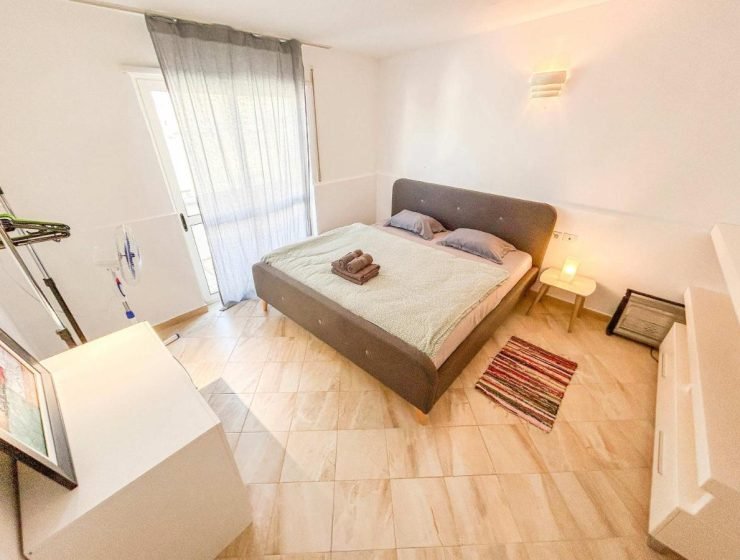 1 bedroom apartment 637 albaniadestination.in