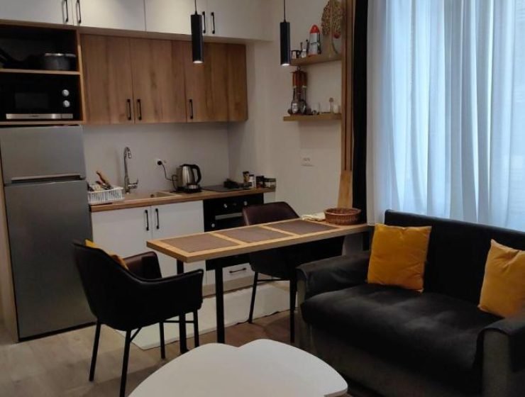 2A New Bazaar Apartment albaniadestination.in
