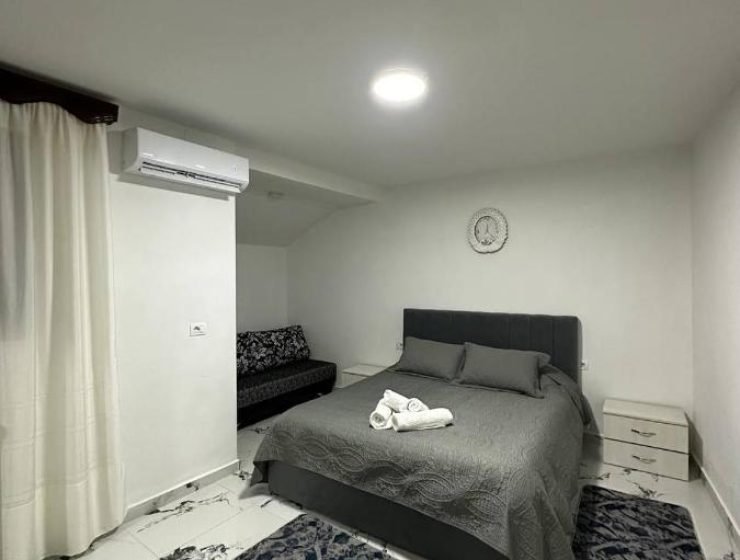 4 Stinët albaniadestination.in